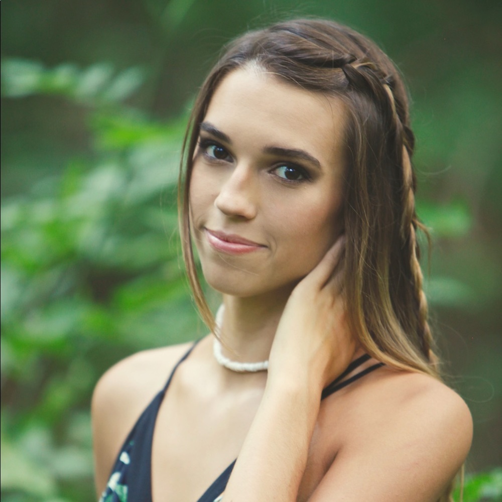 Meet your Posher, Natalie